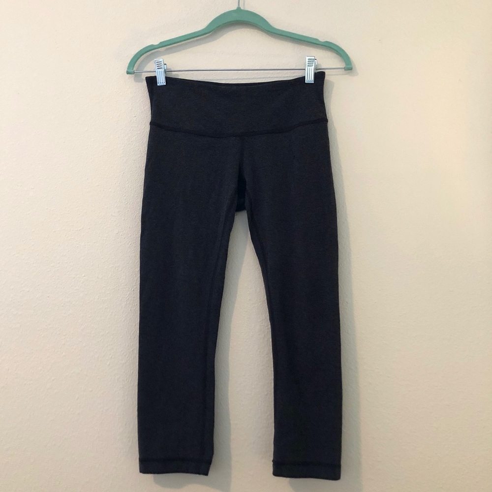 Lululemon // Cotton Cropped Leggings 🖤